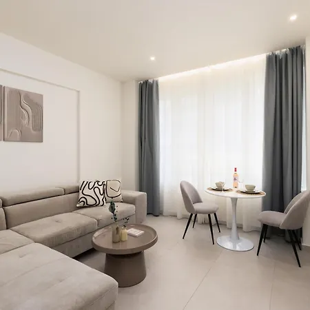 Apartmán Ly Emerald Center Soluň