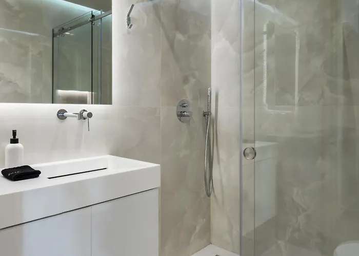 Ly Emerald Center Apartament Salonic