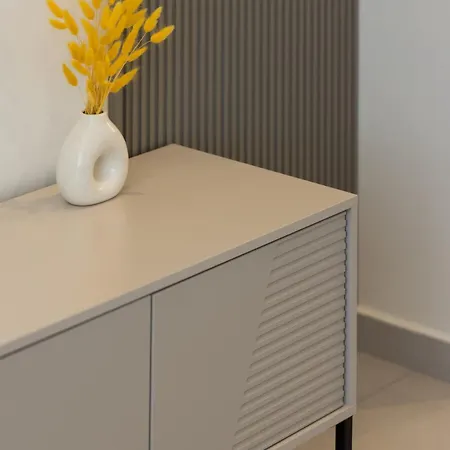 Ly Emerald Center Apartmán *